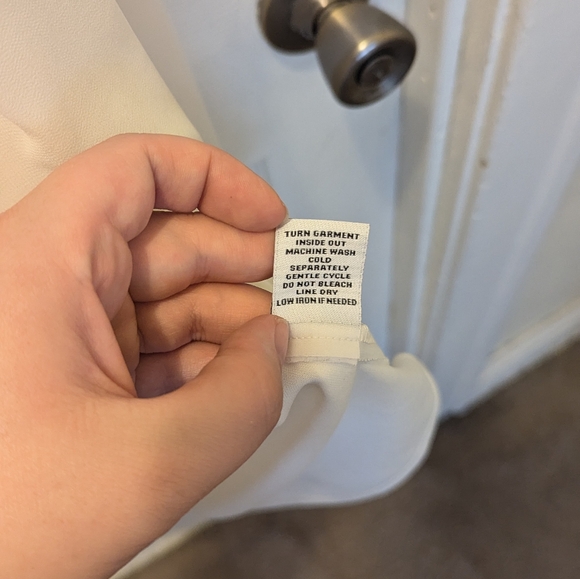 Emma & Michele Off White Pleated Dress Size 10 - Picture 12 of 12